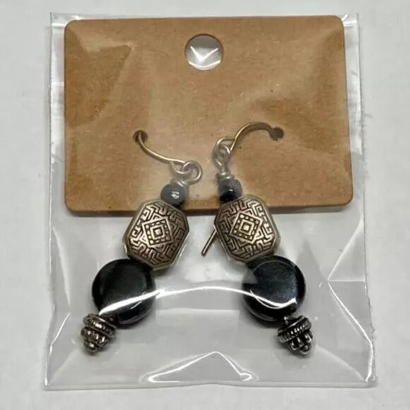 Onyx Dangle Earrings Silvertone Lucky Lantern Beaded Elegant 2 Inch Drop Fashion - Picture 6 of 6